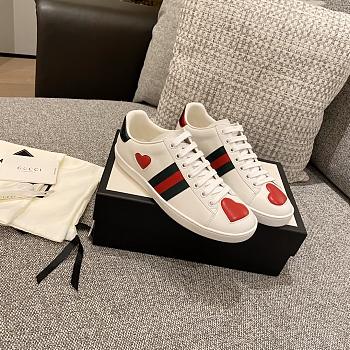 Gucci Women Ace Embroidered Hearts White