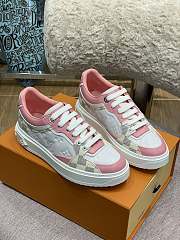 Louis Vuitton Los tenis Time Out Pink  - 1