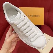  Louis Vuitton Time Out sneaker with the Louis Vuitton signature and the Monogram pattern - 6