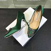 Manolo Blahnik Hangisi Green Satin Jewel Buckle Pumps - 2