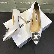 Manolo Blahnik Hangisi White Satin Jewel Buckle Pumps - 3