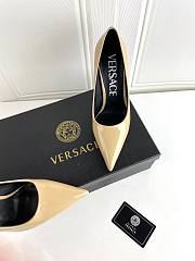 Versace PIN-POINT PUMPS Beige - 6