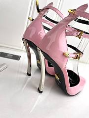 Versace Women's Pink Pin-point Leather Pumps - 6