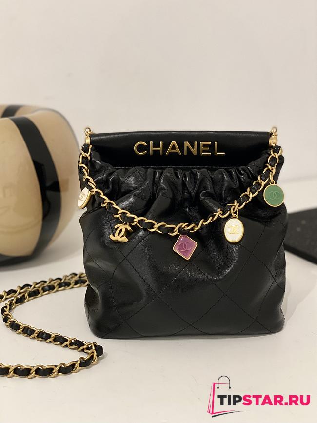 Chanel SMALL BUCKET BAG Lambskin, Resin & Gold-Tone Metal Black Size 17x16x7 cm - 1