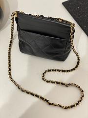 Chanel SMALL BUCKET BAG Lambskin, Resin & Gold-Tone Metal Black Size 17x16x7 cm - 6