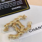 Chanel Large Crystal  CC brooch gold tone hardware - 5