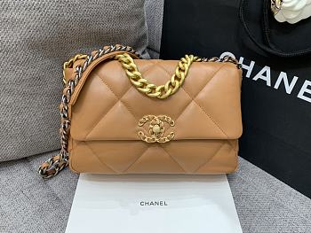 Chanel 19 On Chain 2019 Brown Size 26x16x9 cm