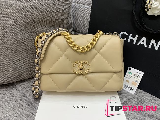Chanel 19 On Chain 2019 beige Size 26x16x9 cm - 1