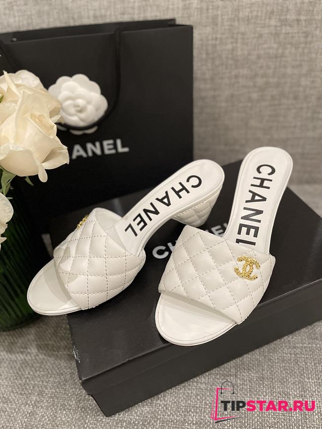 Chanel Mules 2022 White Shiny Leather - 1