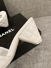 Chanel Mules 2022 White Shiny Leather - 5