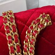 Chanel Flap Bag Gold tone metal Red Size 20.5x17x6.5 cm - 3