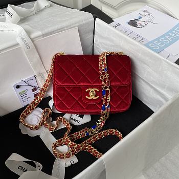 Chanel Flap Bag Gold tone metal Red Size 16x12x5 cm