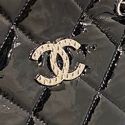 Chanel Black Quilted Patent Leather Shoulder Bag Chain Strap Interlocking CC Size 46x28x13 cm - 5