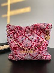 CHANEL 22 Handbag Tweed Patchwork & Gold-Tone Metal Pink Size 38x42x8 cm - 1