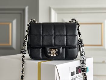 Chanel Mini Flap Bag Bkack Classic Size 16x12x8 cm