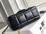 Chanel Mini Flap Bag Bkack Classic Size 16x12x8 cm - 4