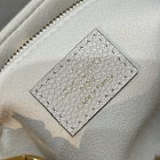 LV OnTheGo PM bicolor monogram empreinte leather White M45659 25 x 19 x 11.5 cm - 5