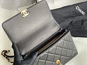 Chanel Diamanté Balck Flap Bag Size 18x13x6 cm - 4