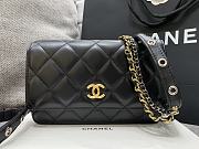 Chanel Woc Lambskin Black Size 19 cm - 1