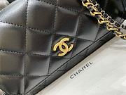 Chanel Woc Lambskin Black Size 19 cm - 6