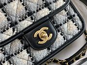 Chanel Small Flap Bag with top handle Cotton & Tweed , Beige & Black Size 20x17x6 cm - 6