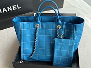 Chanel Maxi Shopping Bag Blue And White Size 44x32x21cm - 2