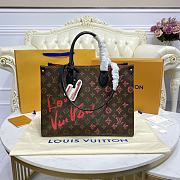 Louis Vuitton LV M45039 OnTheGo MM Tote bag Monogram Size 35 x 27 x 14 cm - 1
