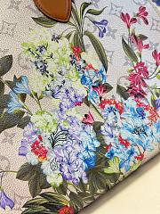 Louis Vuitton LV Onthego Floral Pattern Size 35 x 27 x 14 cm - 6