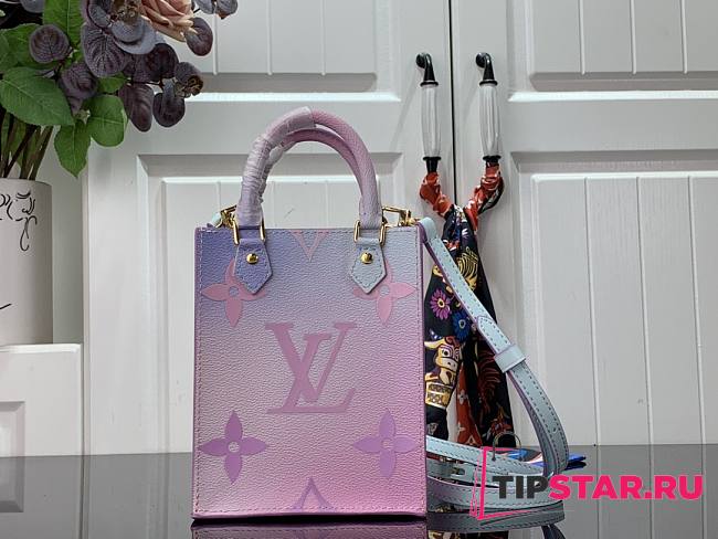 Louis Vuitton Petit Sac Plat Bag Monogram Sunrise Size 17x14x5 cm - 1