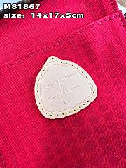 Louis Vuitton Petit Sac Plat Bag Monogram Size 17x14x5 cm - 3