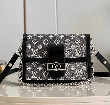 Louis Vuitton Dauphine MM handbag gray Monogram Jacquard Denim Size 25x17x10.5 cm
