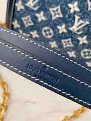 Louis Vuitton Dauphine MM handbag Blue Monogram Jacquard Denim Size 25x17x10.5 cm - 2
