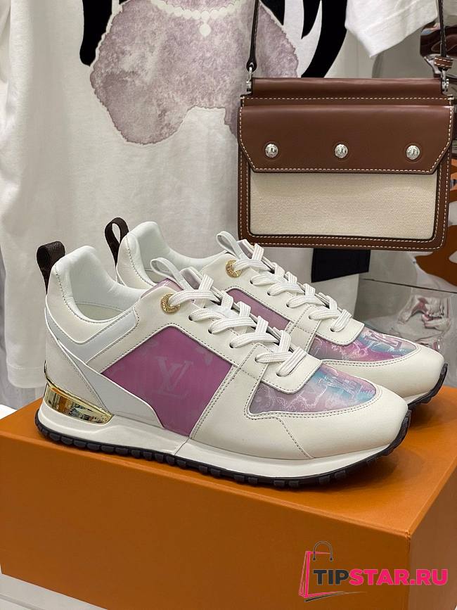 Louis Vuitton Run Away Sneaker Violet - 1