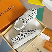 Louis Vuitton x Yayoi Kusama Time Out sneaker White Printed calf leather - 1