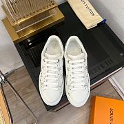 Louis Vuttion Time Out Sneaker Silver - 3