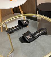 Louis Vuitton Sandal Black - 3