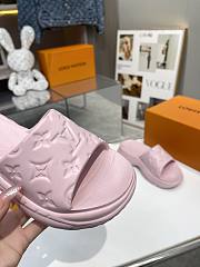 LV Pool Mule Pink - 5