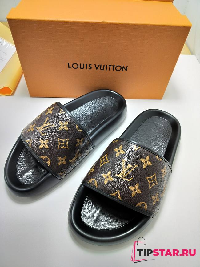 Louis Vuitton Waterfront Mule Brown - 1