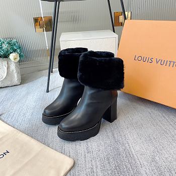 Louis Vuitton Beaubourg Ankle Boot Black