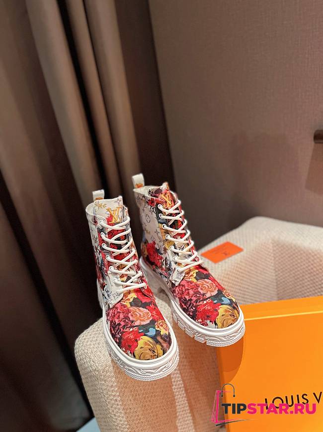 Louis Vuitton Boot flower  - 1