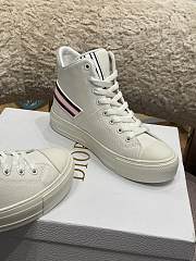 Dior Stripes Star Plain Toe Round Toe Lace-up Sneaker White - 5