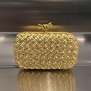 BOTTEGA VENETA Minaudiere Knot Bag Gold Size 19x11.5x5  cm - 1