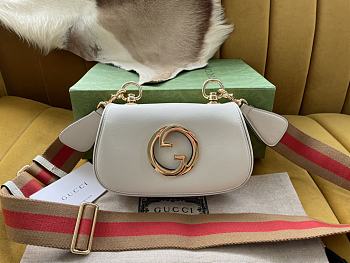 Gucci Blondie White bag 698643 Size 22x13x5.5 cm