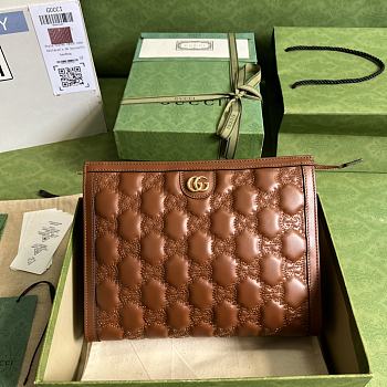 Gucci Matelassé pouch Light brown GG Matelassé leather Size 10x7.5x2 cm