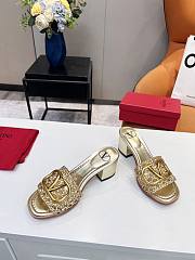 Valentino Garavani Gold slide sandals - 5