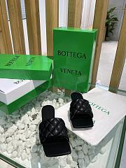 Bottega Veneta Padded Flat Sandal Black  - 5