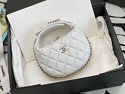 Chanel Pouch Lambskin White Size 16x16x5.5 cm - 1