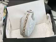 Chanel Pouch Lambskin White Size 16x16x5.5 cm - 3