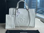 Chanel Shopping Travel Bag White Size 34x23x10 cm - 1