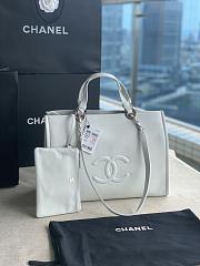 Chanel Shopping Travel Bag White Size 34x23x10 cm - 5